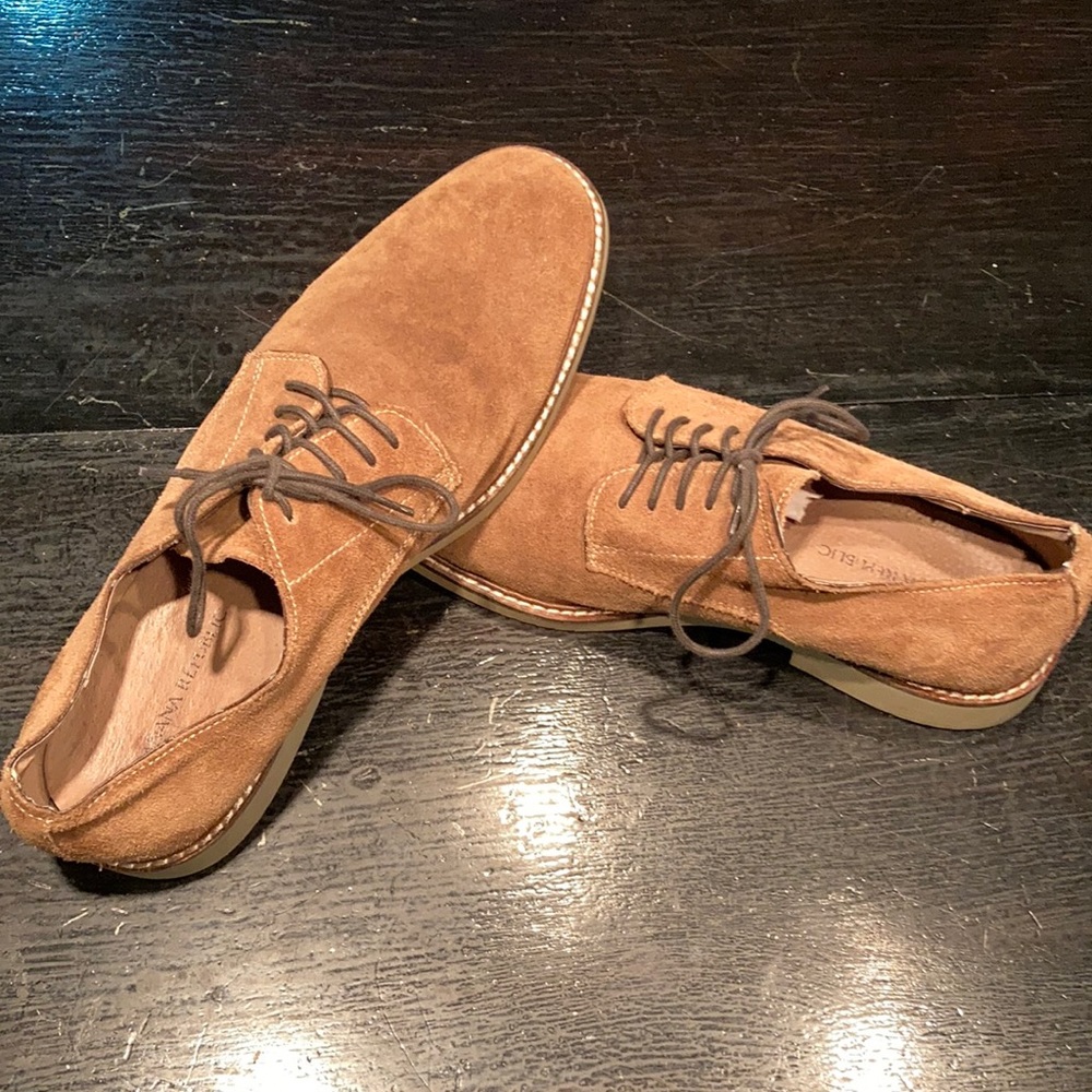 Banana Republic Light Brown Dress Shoes Size 9